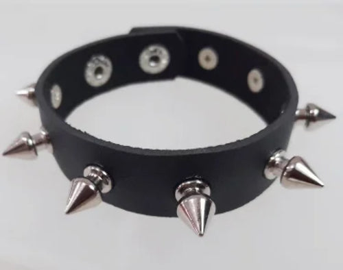 Gothic Rivet Spike Choker Necklace