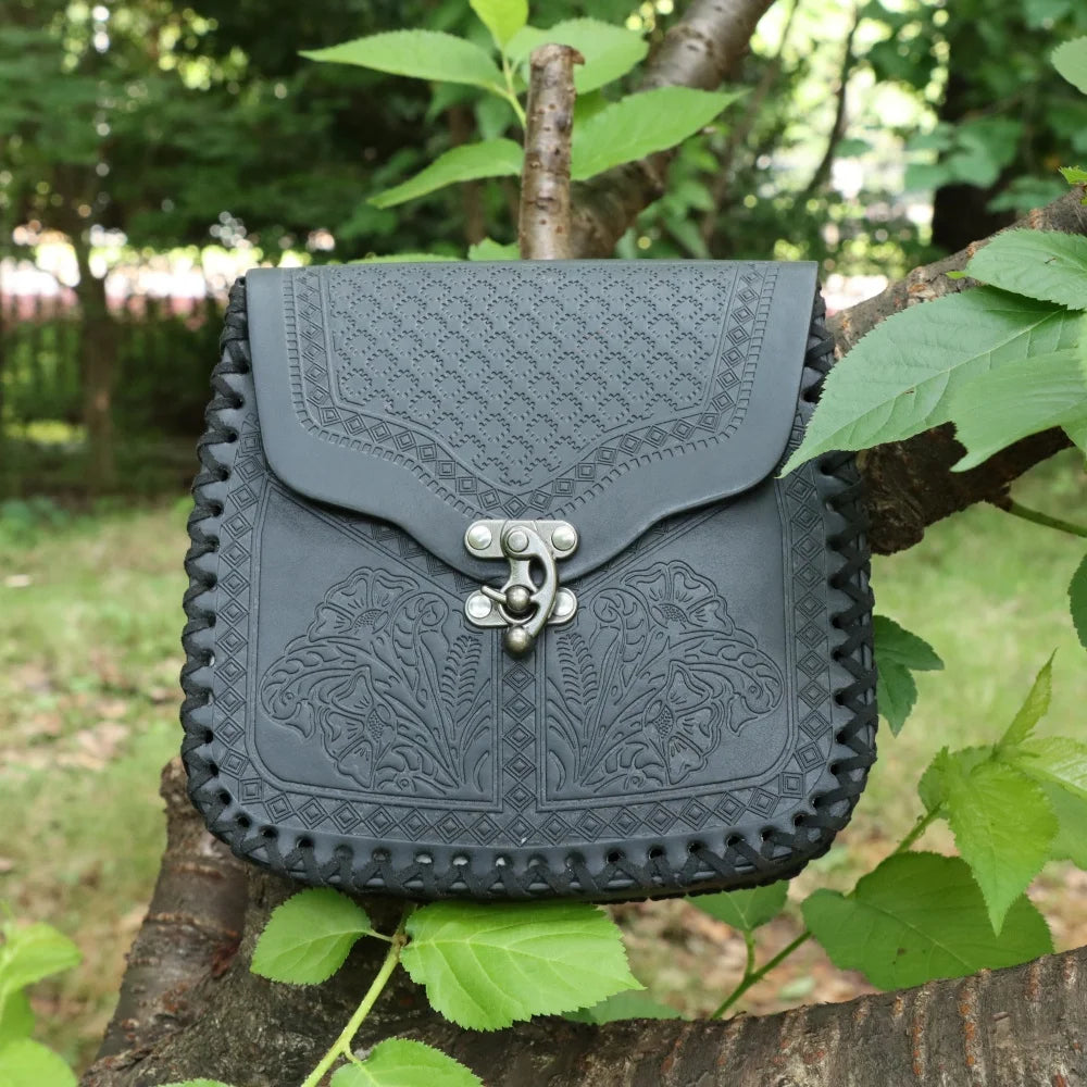 Embroidered Relic Satchel of the Wanderer