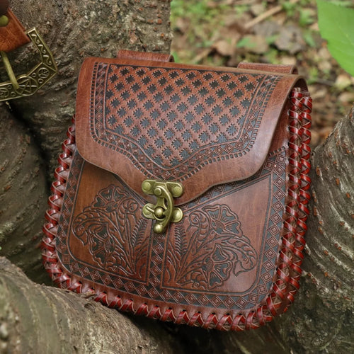 Embroidered Relic Satchel of the Wanderer